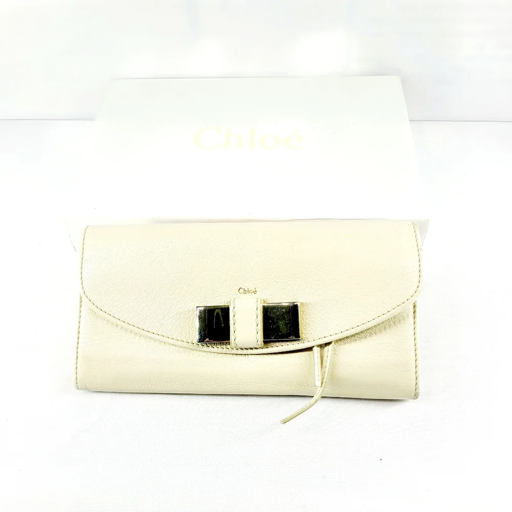 Chloe Leather Bifold Wallet
